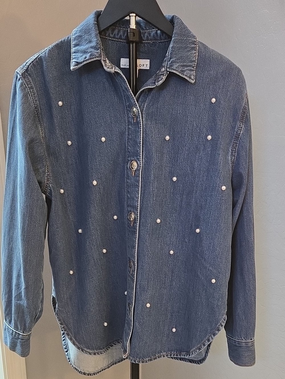 LOFT Pearlized Denim Everyday Shirt MP